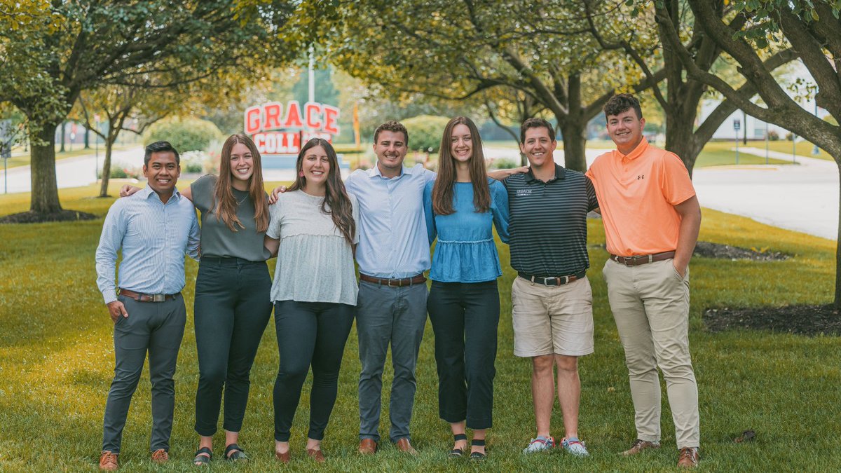 gracecollege's tweet photo. Admissions team photoshoot! 📸 Give your admissions counselor a shoutout in the comments! 👇
Learn more about admissions at Grace here: https://t.co/vHOJg3izS5
#AdmissionsCounselor #GraceCollege #JoinTheG https://t.co/3mVfih4Ty9