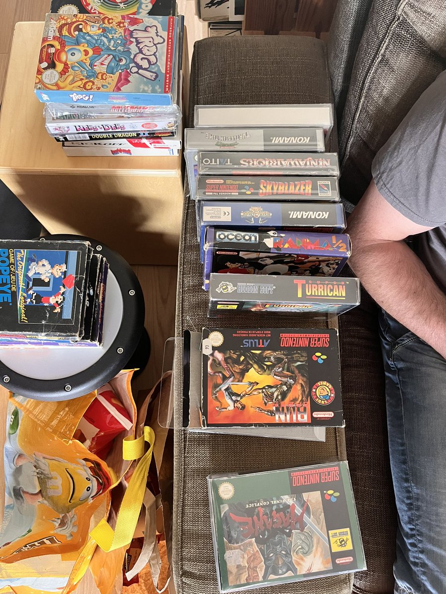 NotipixFr's tweet photo. Au fait ! J’ai oublié de vous dire que j’avais passé un beau week-end chez un ami. J’en ai profité pour scanner un peu 😁 Il faudra remettre ça, il reste encore beaucoup de références à ajouter et tester ! #purecollection #retrogaming #retrogames https://t.co/mmcVbFFwyK