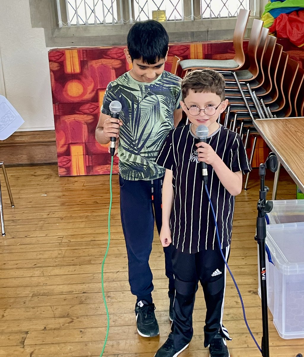 RapforGoodUK's tweet photo. We had a great time at Bradford New Church today talking about the benefits of creativity before penning and performing our own rhymes!
#RapForGood #bradford #frizinghall #goodtimes
Big thanks to @theleapBD @bradfordmdc & @ace_national https://t.co/SvQoccvMWE