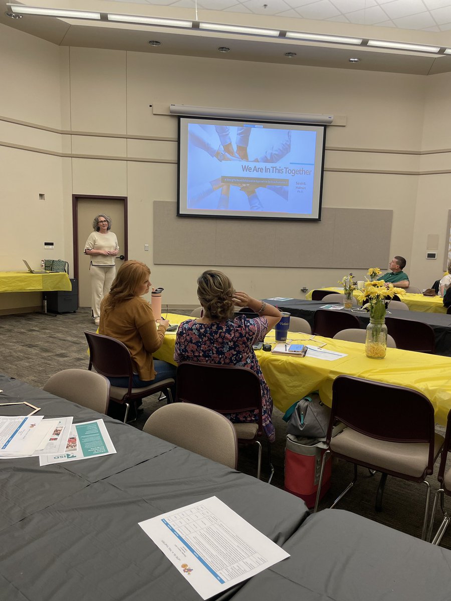 lynn_jameson's tweet photo. More personal choice breakout sessions. This allows our staff to personalize their learning. Thank you presenters! #servesupportrepeat @KellerISD @KellerSped #celebratekisd https://t.co/x2hkL5slLb