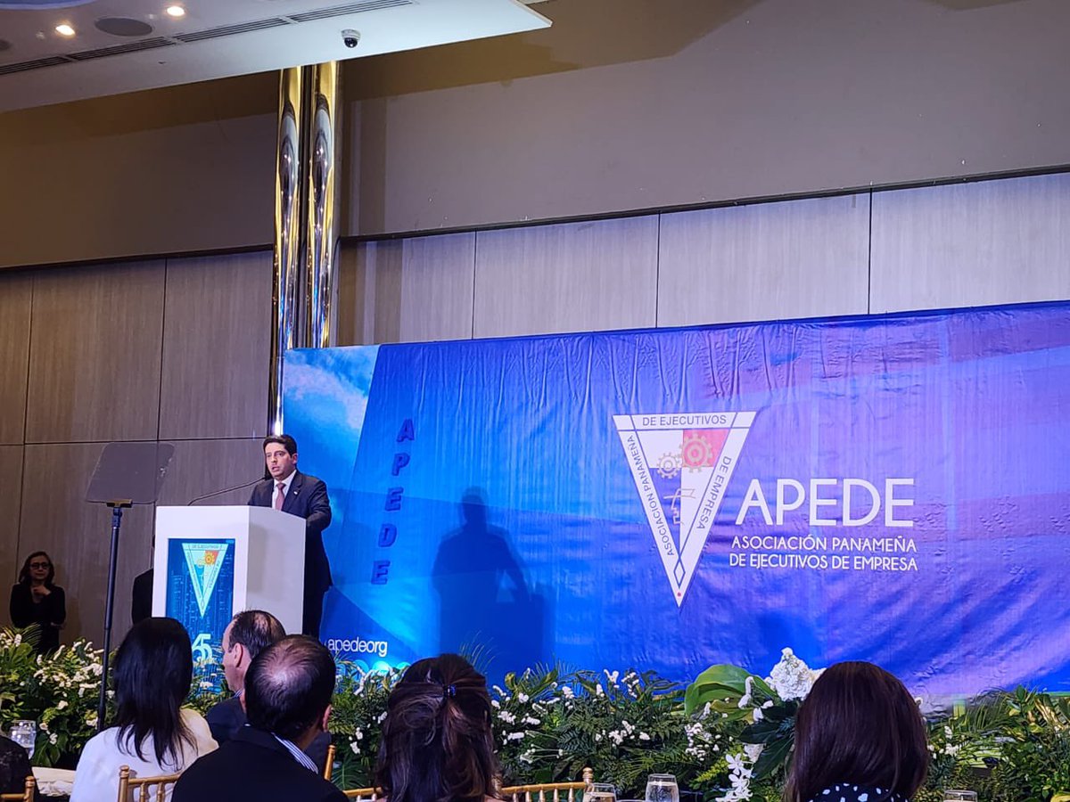 CorpDiplomacy's tweet photo. La Asociación Panameña de Ejecutivos de Empresa (APEDE) celebró la toma de posesión de su Junta Directiva para el período 2023-2024, que preside Temístocles Rosas, quien resultó reelecto para este nuevo periodo
#APEDE #Panamá #Empresarios #SectorEmpresarial #Liderazgo https://t.co/NtMx0ttUOE