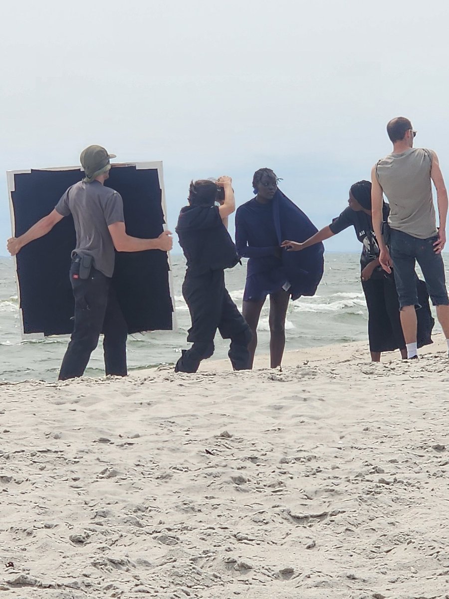 When Allure mag decides to have a photoshoot at your beach club... the model is 🤩