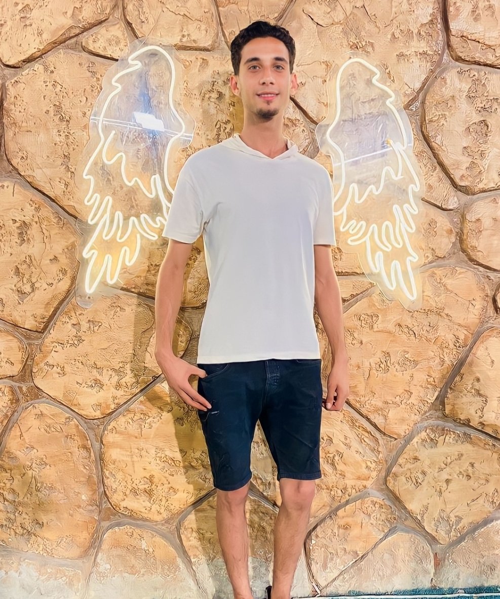 اللـهُـم أكّـفنـا شَـر لُطـفاء المـظهـر🎭، خُـبثـاء الـنّـوايـا 🐍😎