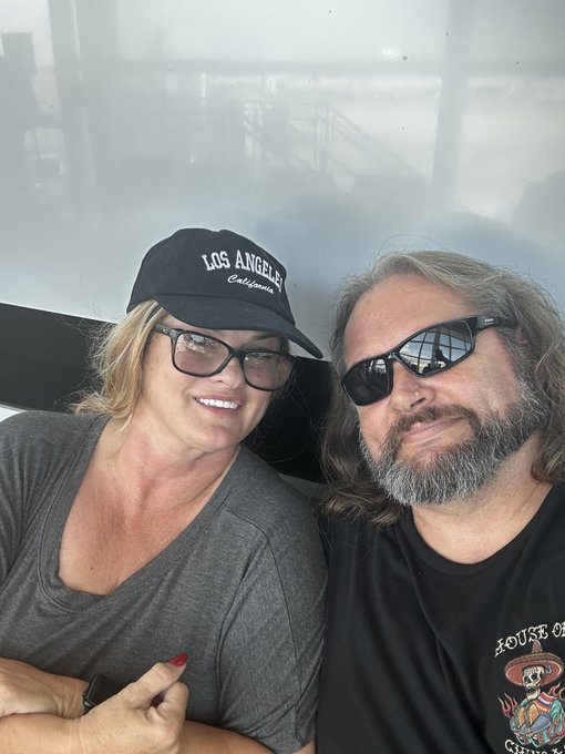 Heading to Vegas! @ASNAWARDS @ASNLifestyleMag  with @MrDarrellKaBoom https://t.co/sumpvEQCHe<a class="tags" target="_blank" title="On Twitter" href="/?out=eyJ0eXAiOiJKV1QiLCJhbGciOiJIUzUxMiJ9.eyJpYXQiOjE3MjMzNzE2NzMsImlzcyI6InR3cG9ybnN0YXJzLmNvbSIsIm5iZiI6MTcyMzM3MTY3MywiZXhwIjoxNzU0OTA3NjczLCJyZWRpcmVjdF91cmwiOiJodHRwczovL3R3aXR0ZXIuY29tL0FTTkFXQVJEUyJ9.ef1FgtstRe39DY_leJQsHziz6_wdiMcGXRInV2zBaIJPcRI4p732y0et33Mlge1d7muLfyqEpCY8ROMk3z1HiQ">@ASNAWARDS</a><a class="tags" href="/tag/asnlifestylemag">@asnlifestylemag</a><a href="/tag/throwback"class="tags"><span>#throwback</span></a><a href="/tag/lasvegas"class="tags"><span>#lasvegas</span></a><a href="/tag/clips4sale"class="tags"><span>#clips4sale</span></a><a href="/tag/avn"class="tags"><span>#avn</span></a><a href="/tag/hardro"class="tags"><span>#hardro</span></a>