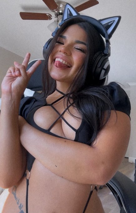 Looking for new games to play on Twitch today☺️ https://t.co/sGIjChL4Nr<a href="/tag/mvsales"class="tags"><span>#mvsales</span></a>