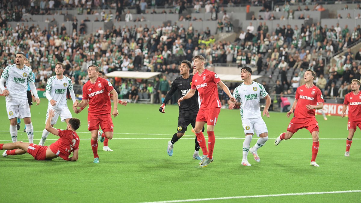 hammarbyfotboll's tweet photo. Fler förlängningsbilder. 💚
#HIFFCT | #Bajen https://t.co/RxXPirls9C