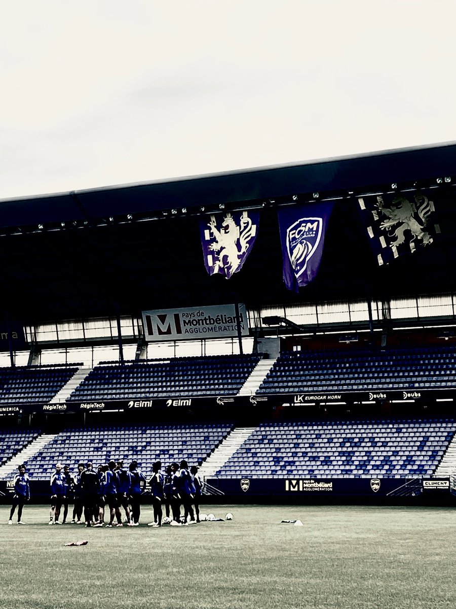 BalduOpticiens's tweet photo. @FCSM_officiel 🖤 https://t.co/K97PyuZelW