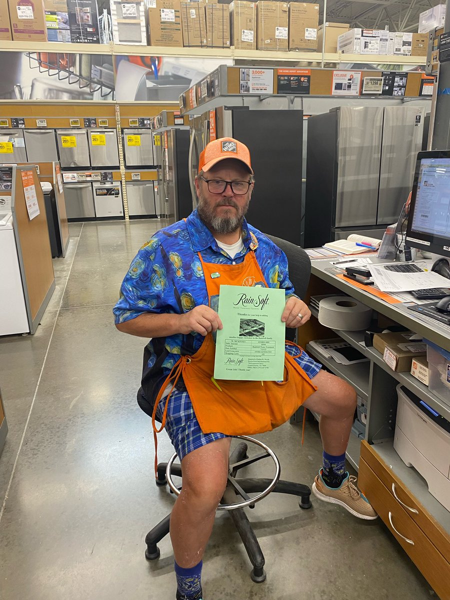 Laura Skinner tweet media