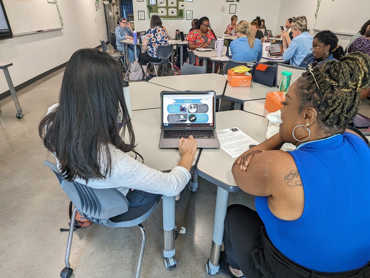 FWISDEdTech's tweet photo. We've had an amazing week at @FortWorthISD New Teacher Academy! Ending the sessions strong with good energy and high spirits. We're so excited for this school year! #onefortworth https://t.co/FWpx4zxHi7