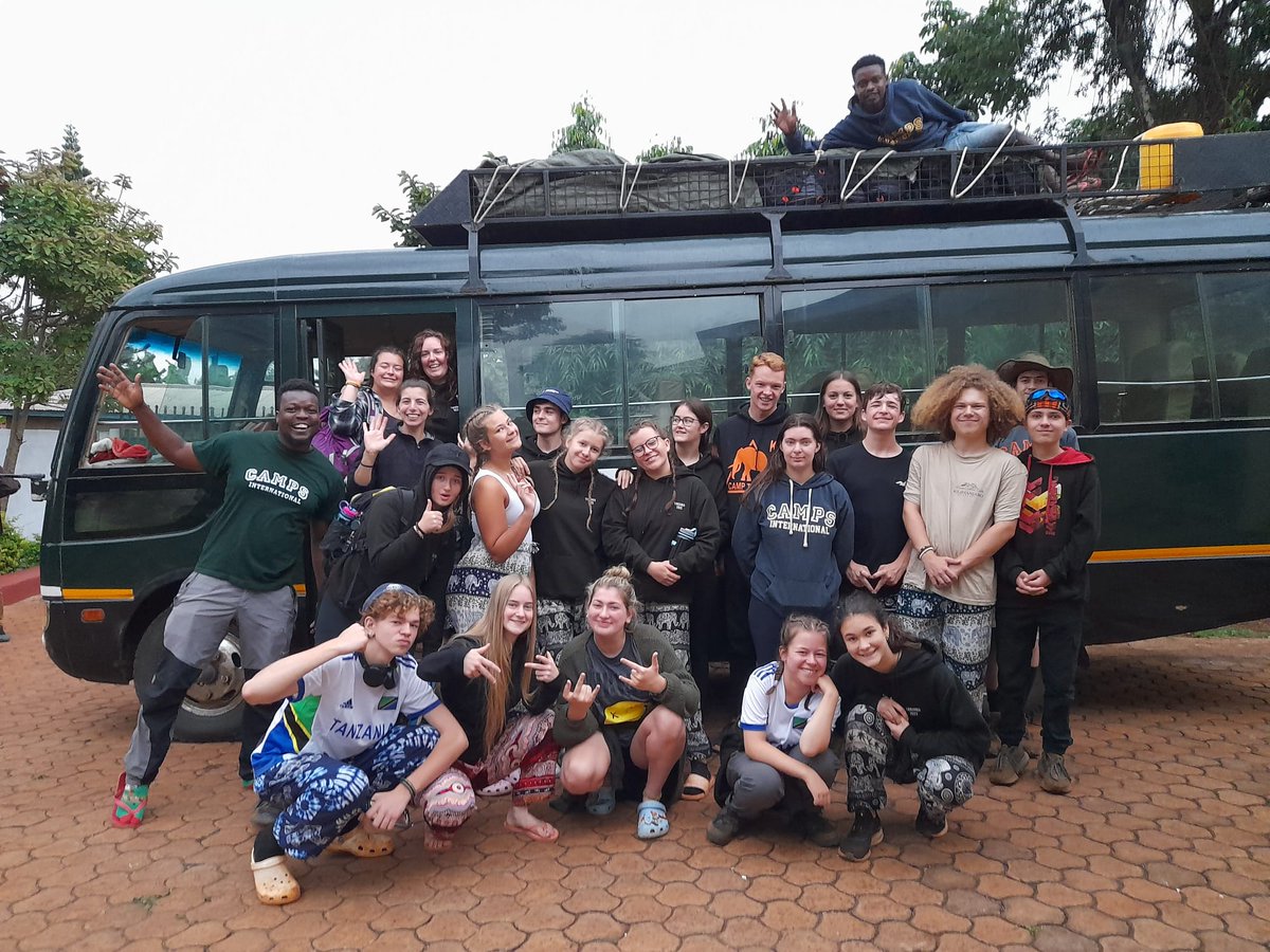 camptanzania's tweet photo. Off to our bush Camp, and we made papers out of Elephant 'poo' awesome! #teamtafi #campEffect @campkenya @CampsInt https://t.co/5XYz0xjZZC