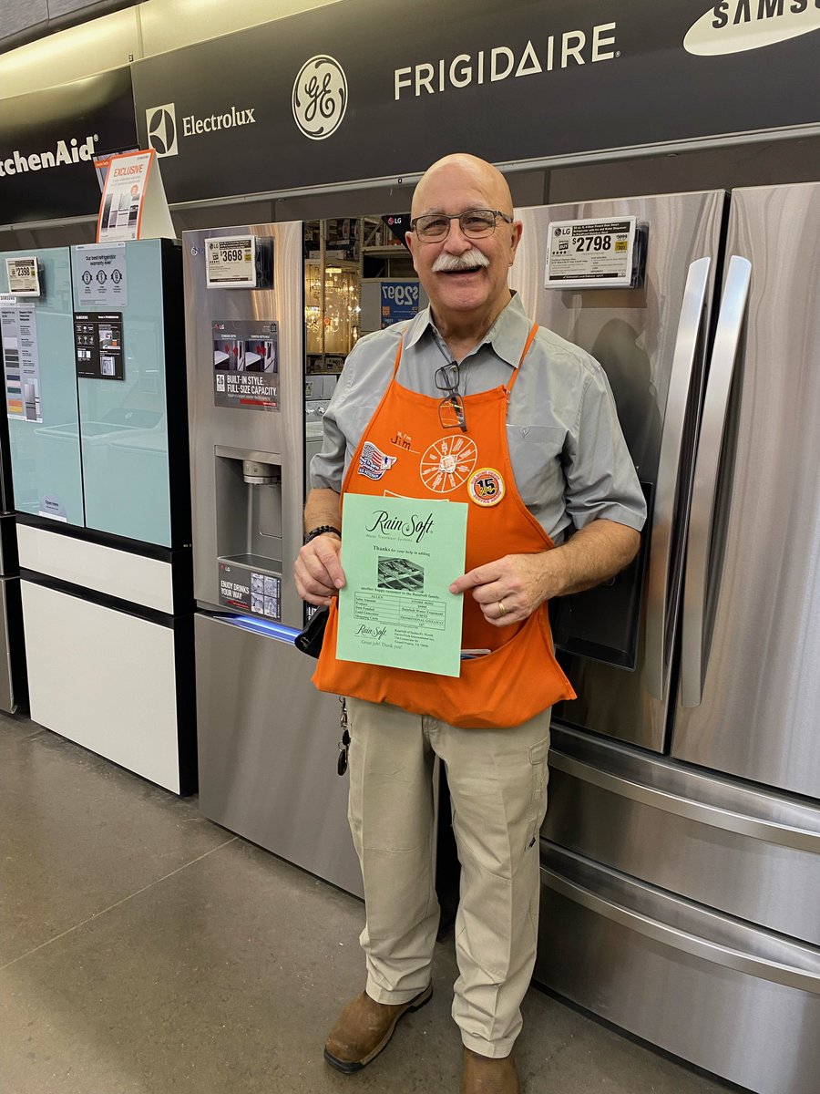 Laura Skinner tweet media