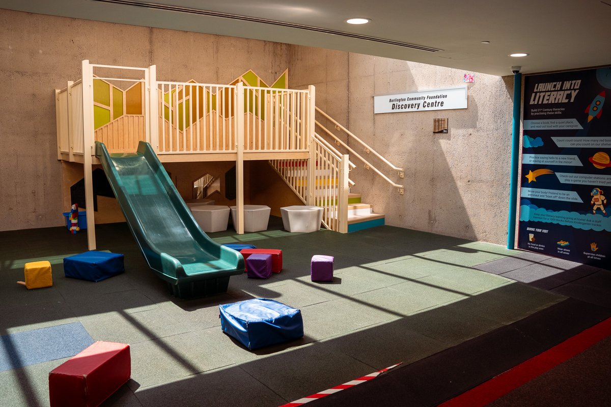 BurlOnLibrary's tweet photo. Check out all the fun and educational activities at the children's section! From slides to computer games, puzzles to train sets, there's something for every indoor-kid here at BPL. See you soon! ๐ #LibraryFun! #FamilyTime #ExploreAndPlay #LibraryAdventures #UnleashImagination https://t.co/vtp2wKwMIi
