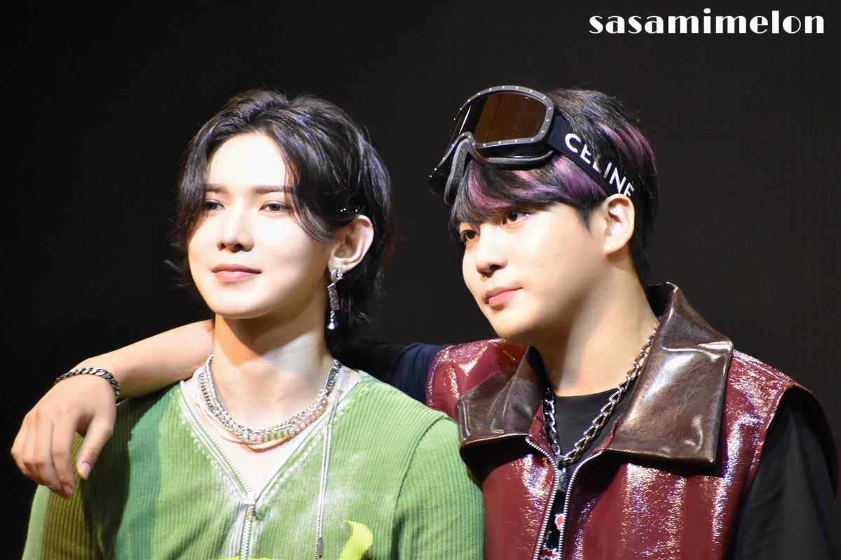 justjongsang's tweet photo. 💚💜 https://t.co/1pvuHpsDih