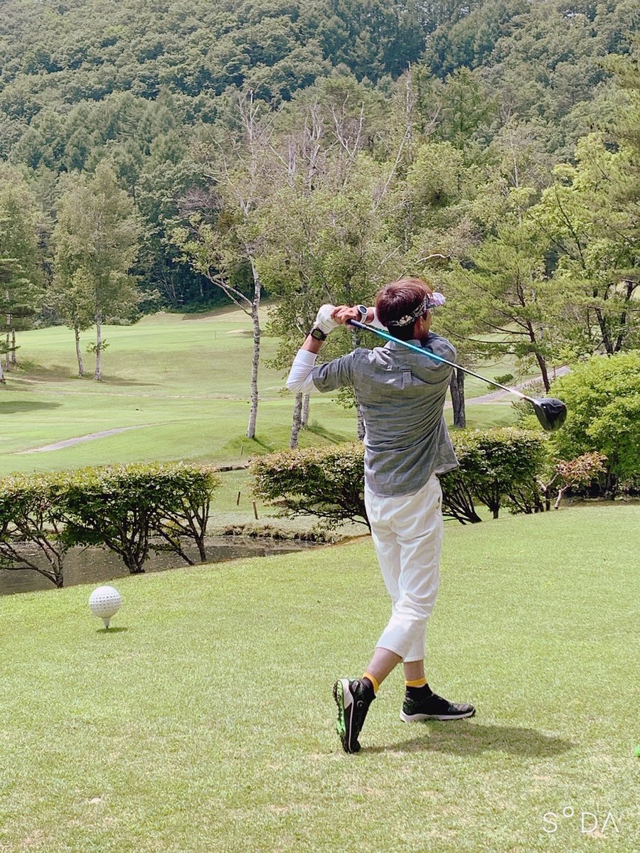 abe2him's tweet image. 昨日は、かなり久々のプライベートゴルフでした☆
前回ラウンドからのバックの封印を開放して、アベレージよりスコアがよくなるのは…謎笑