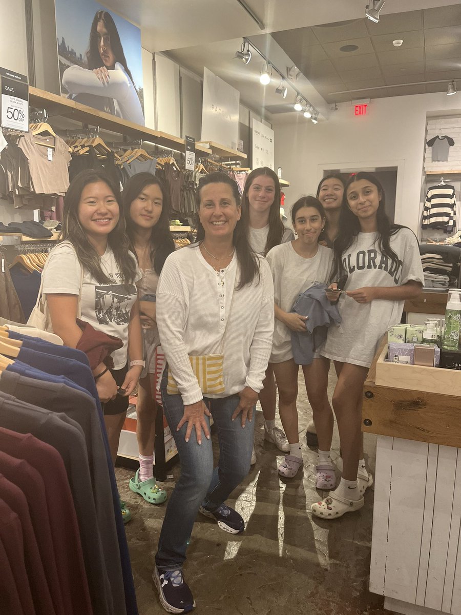 Bess Murphy tweet media