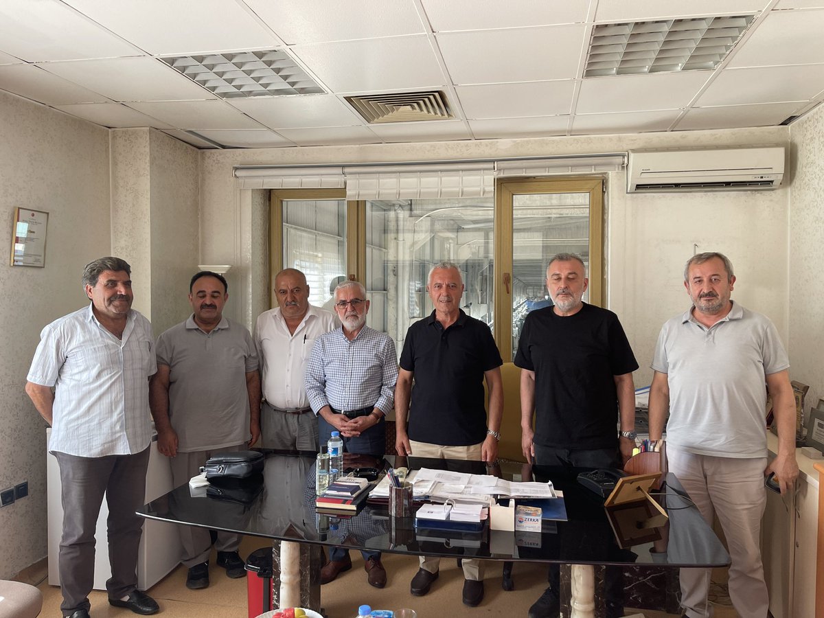 📍Elazığ

Geçen hafta eşi Hakk’ın rahmetine kavuşan 23 ve 26. Dönem Elazığ Milletvekilimiz Tahir Öztürk beyi ziyaret ederek taziyede bulunduk.

Allah merhumeye rahmet etsin,mekanı cennet olsun.