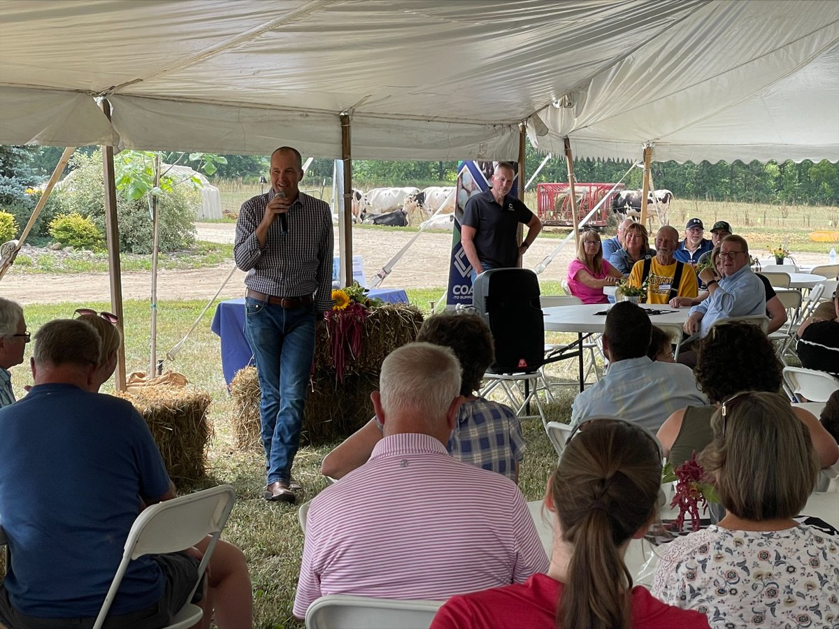 IADeptAg's tweet photo. Secretary @MikeNaigIA presented the Wergin Good Farm Neighbor to the Bolin Family of @newdaydairy today. Thanks to @BigShowFarm &amp; @supportfarmers for their partnership. A great family who values livestock, family, community, and conservation. https://t.co/kA2kX5A7uh #IowaAg https://t.co/MLzOqw5PLQ