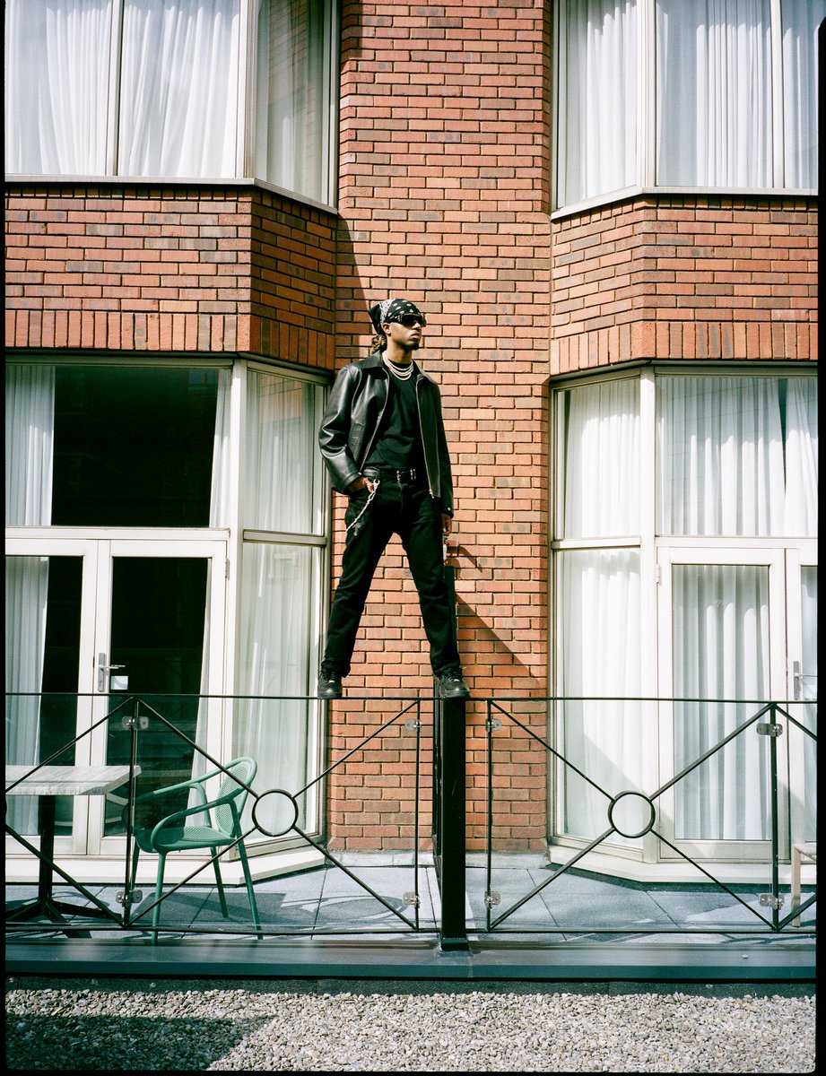 MetroBoomin's tweet photo. jus coolin https://t.co/GYl1yOPA3l