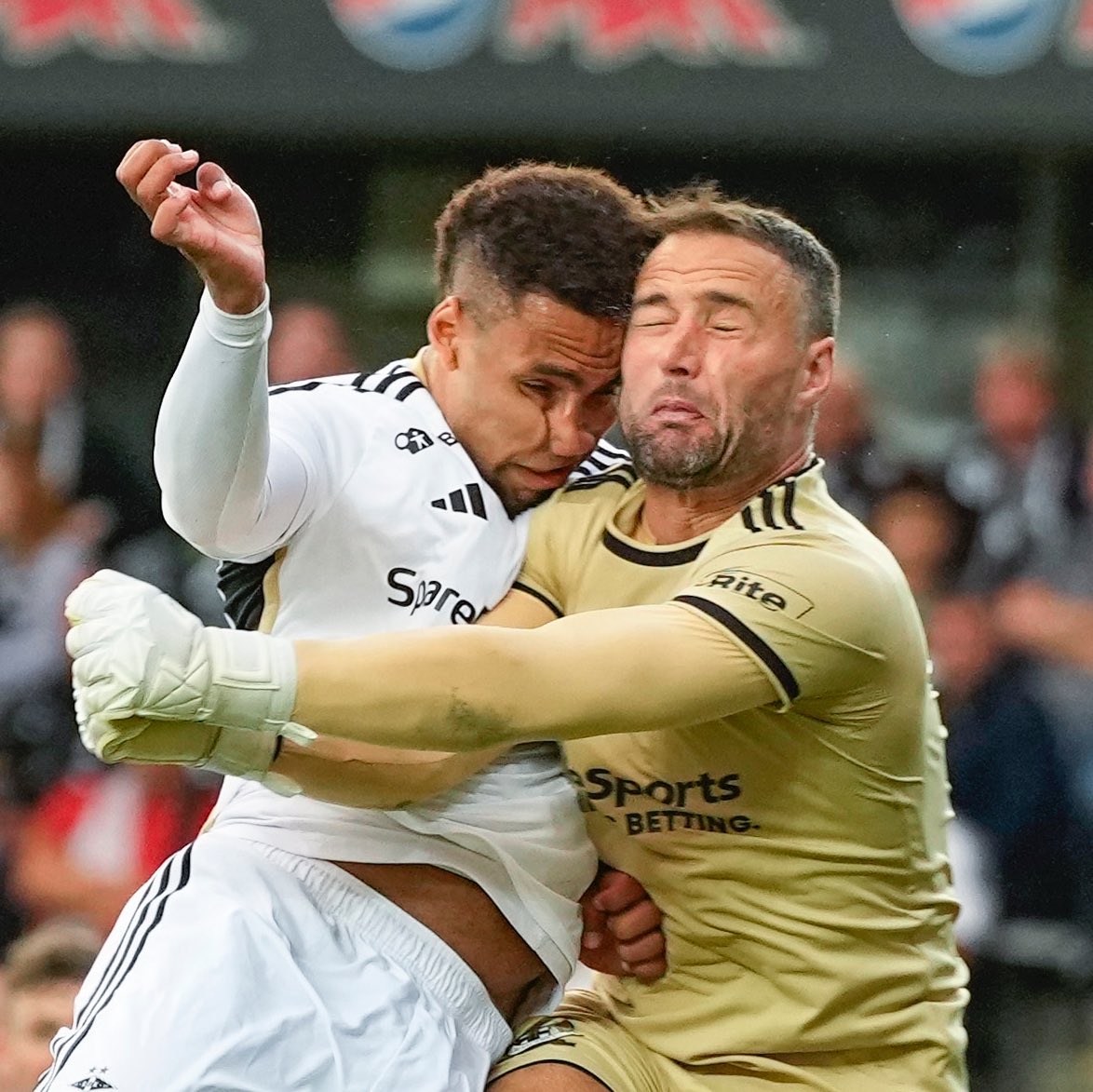 RBKfotball's tweet photo. 💪 https://t.co/XoEvtN12rc