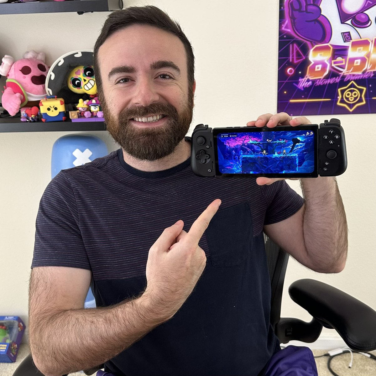 Time to level up your gaming! The new and improved @Razer Nexus companion app for the Razer Edge and Razer Kishi V2 Family makes it even easier to find new & free games! 😎 PLUS who doesn't want to game with this Virtual Controller mode??! 🤯 #ad