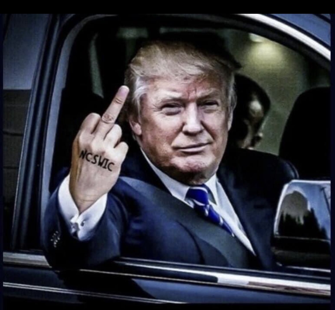 joaco537's tweet photo. #FromMyLibertarian #CubanAmerican🇨🇺🇺🇸 #MAGA #AmericaAlwaysPrimero #AntiCommunistSwamp ❤️ Heart #IStandWithTrump And #FOff If You Don’t Like It #AmericaAlwaysFirst #USA #USA #USA #MAGAStrong https://t.co/KL0OkhpyZc