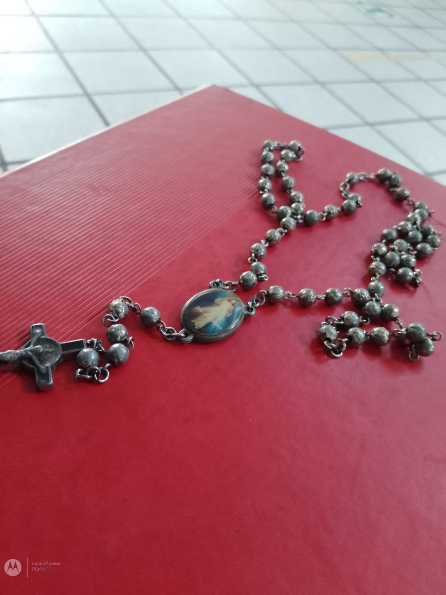 petercv355's tweet photo. Siempre es bueno encomendamos a la Divina Misericordia, no importa la hora, no importa el lugar. Por su dolorosa pasión...
#T58 #SeguroSocial https://t.co/FHuJWoE3fs