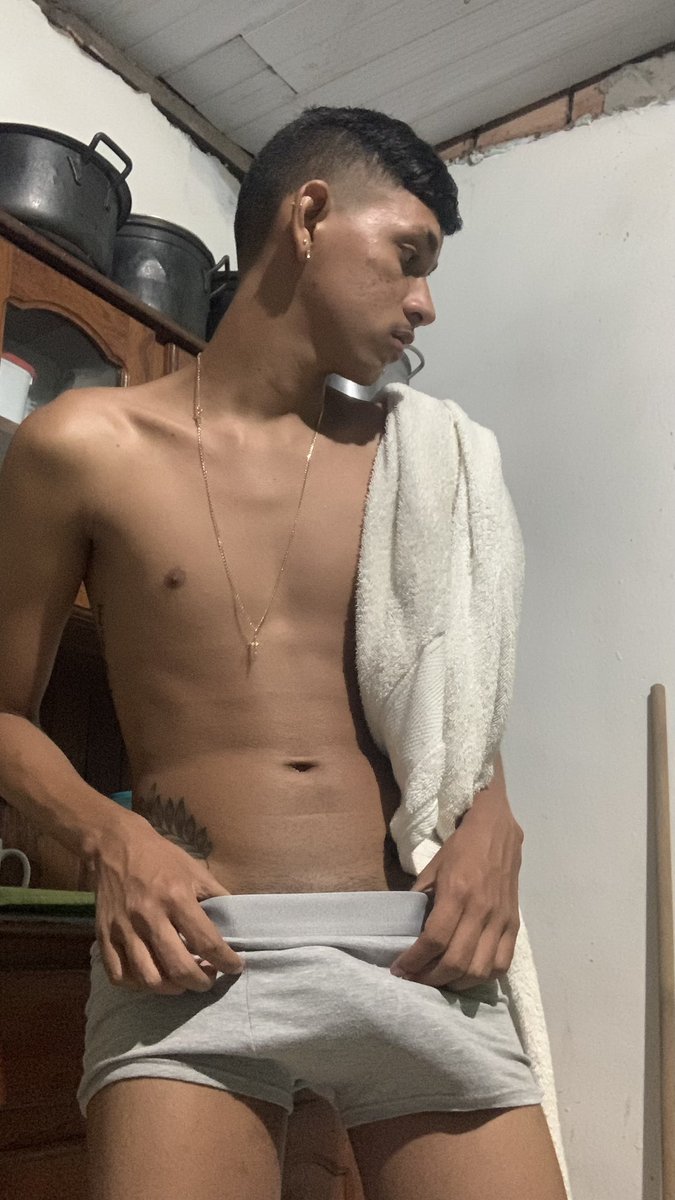 Bora da RT q o pau vc vai ver😈😈😈