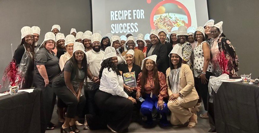 Great team meeting today with the Teaching & Learning department.  We discussed the #RecipeForSuccess with @StephanieM_111 and will continue to provide a “Triple A Experience” for our students.  @DeSotoISDCTE @SpecPop_DeISD @CollegeDrivenGU @NXTGenGEARUP @IsdBil