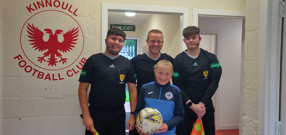 FairCityJFC's tweet photo. Fantastic to have Fair city players and coaches down at Kinnoull FC  home game last night. Apologies for not capturing everyone who attended. 
Mya from our u10s section was mascot for the game.  
If interested in being a mascot please get in touch. 
#cmonthecity #kinnoullfaircity https://t.co/RsaInAsXHc