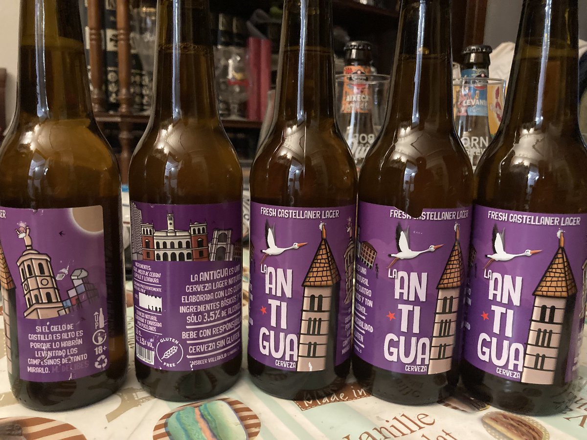 Rubengzamora's tweet photo. Más cervezas La Antigua pillada en @BeerMarketVa 😀 https://t.co/rbZtOG4MYV