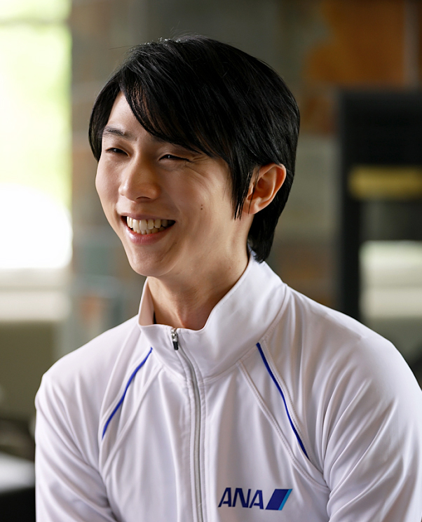 armii93881392's tweet photo. #ANAトラベラーズオンラインツアー
「 #機長・羽生結弦の旅路 」 開催
9月24日にANA とスポンサー契約を結ぶプロスケーター羽生選手が出演するANAトラベラーズオンラインツアー「機長・羽生結弦の旅路」を開催。8月4日（金）11:00 より抽選エントリーを開始。
photo:ANA
https://t.co/z70HajrjDJ https://t.co/m8rFRK4Nul