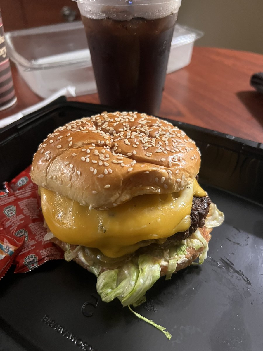 Mitch McCann tweet media