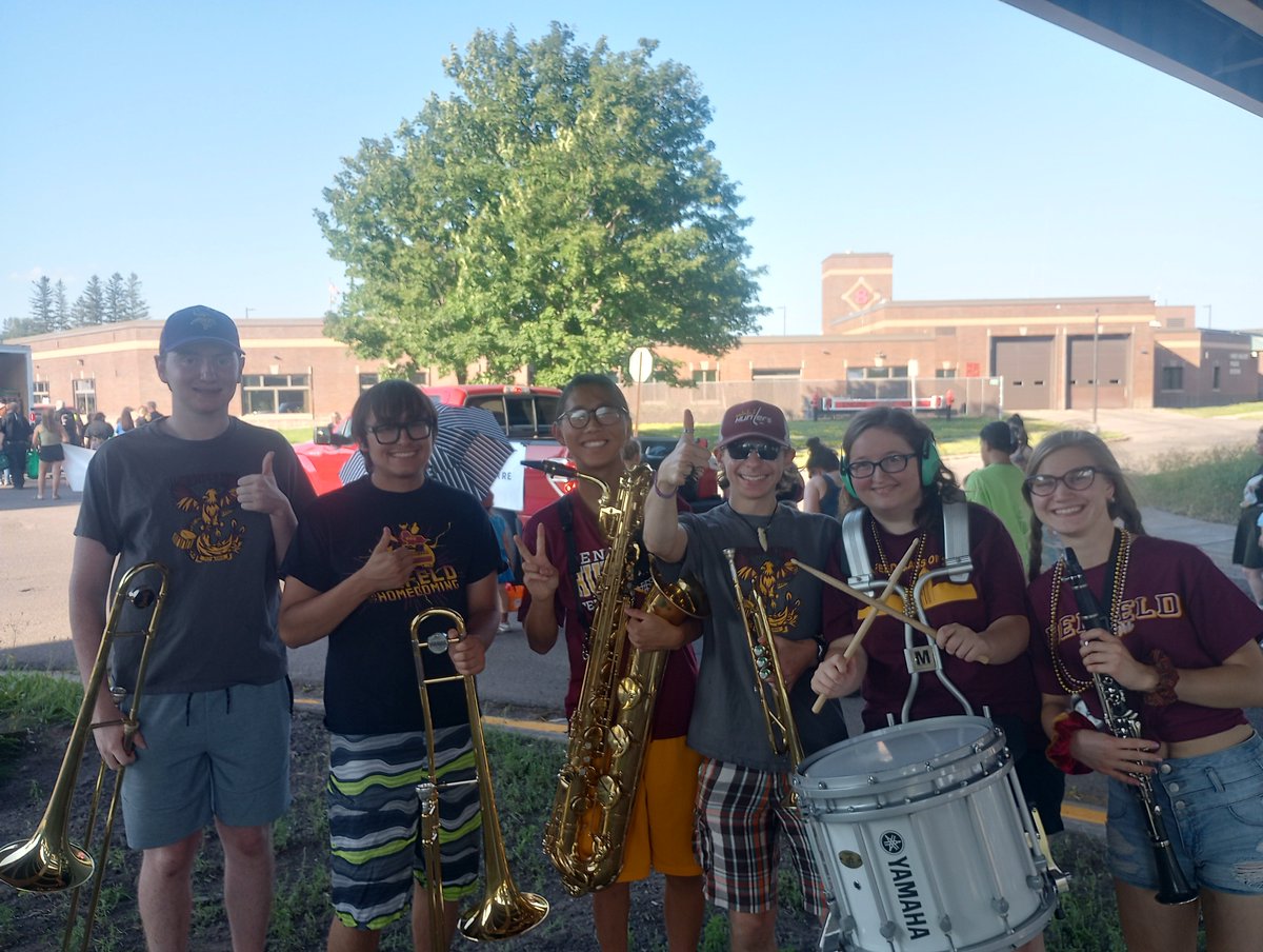 Denfeld Band tweet media