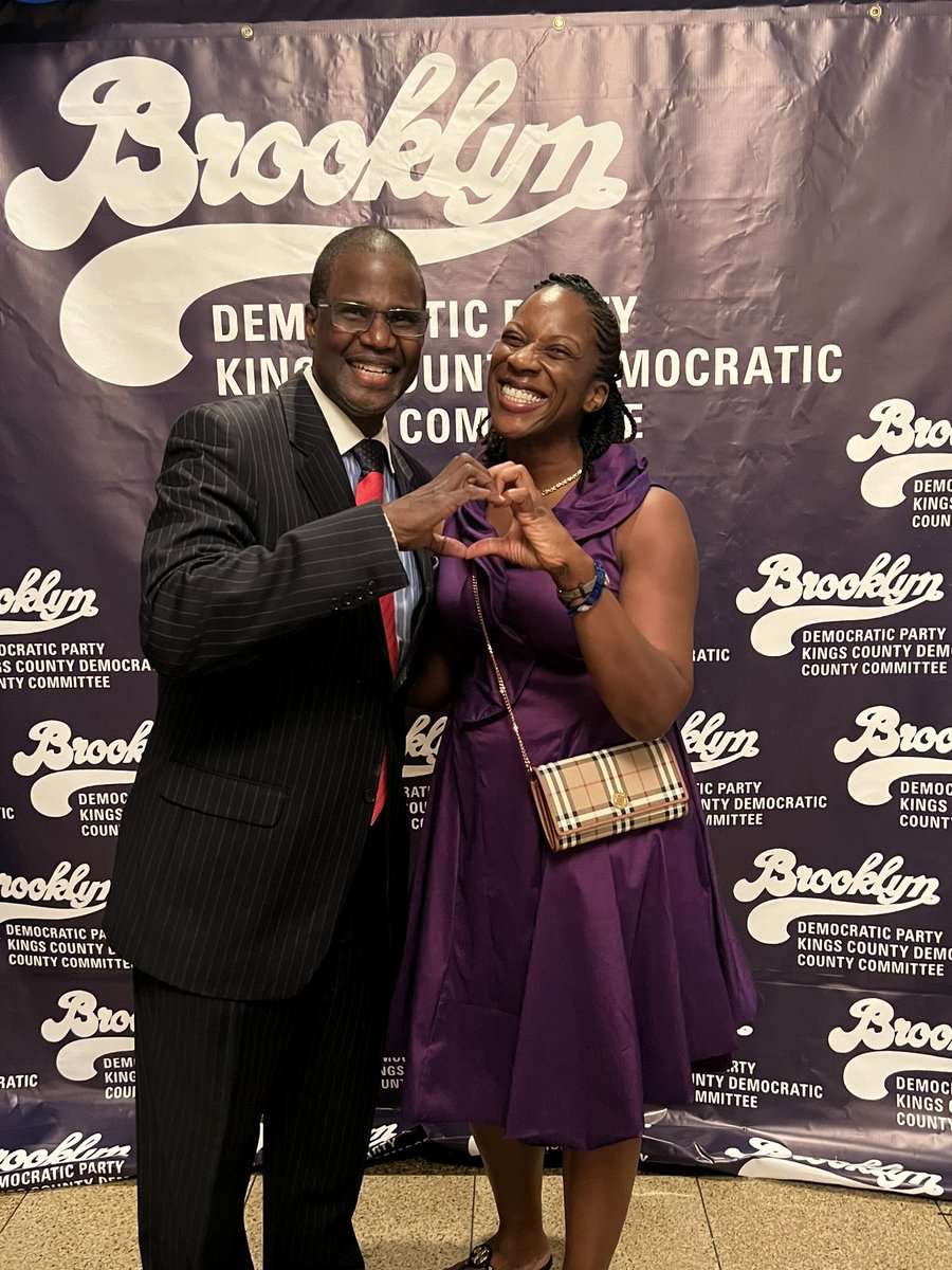 Natasha (CEO of We Intervene) (@weintervene) on Twitter photo So great to #ShareAHeartNYC with new and old friends. And the great thing is, it always makes you smile after you do it.
🫶🏾 <a href="/NYCMayor/">Mayor Eric Adams</a> <a href="/Mezikenyc/">x-Michael Lambert aka That’s Mr. Boomer 2U‼️</a> So great to #ShareAHeartNYC with new and old friends. And the great thing is, it always makes you smile after you do it.
🫶🏾 <a href="/NYCMayor/">Mayor Eric Adams</a> <a href="/Mezikenyc/">x-Michael Lambert aka That’s Mr. Boomer 2U‼️</a>