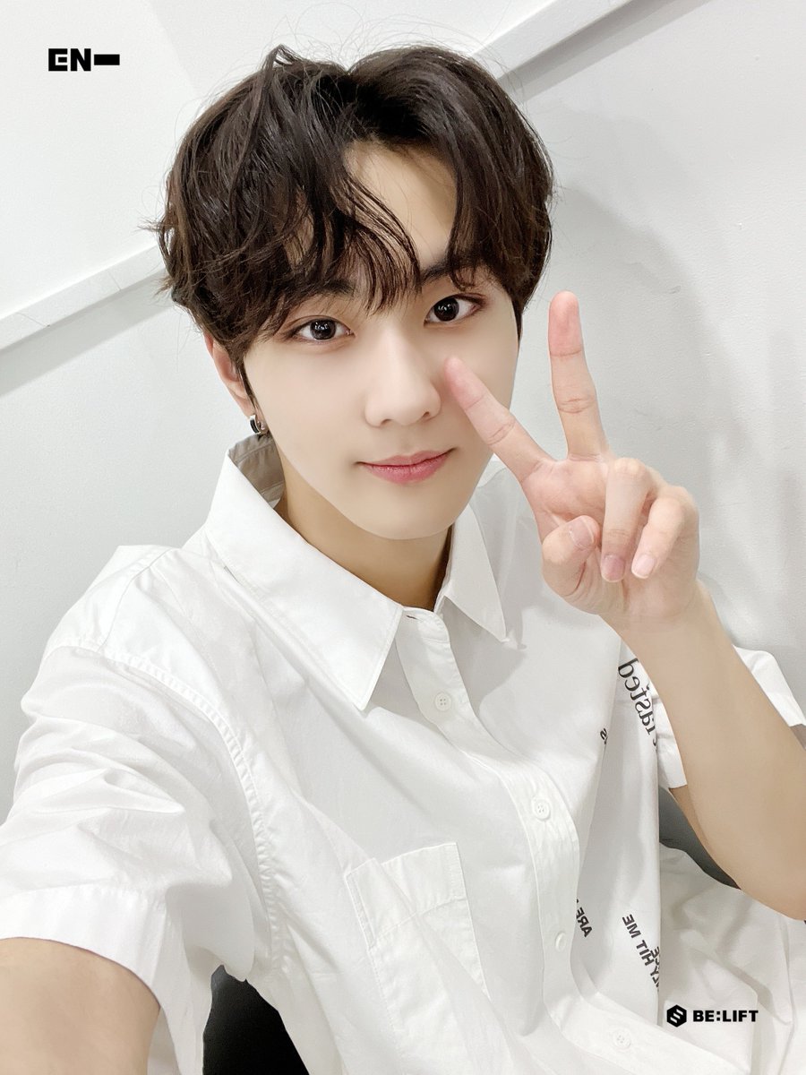 enhypenweverse's tweet photo. [PHOTO] 230804

Pick your Today's ENHYPEN : July collection 💜❤️🧡💛💚

(1/14)

@ENHYPEN_members @ENHYPEN #ENHYPEN #엔하이픈 #JUNGWON #정원 https://t.co/EGh0E79Pbc