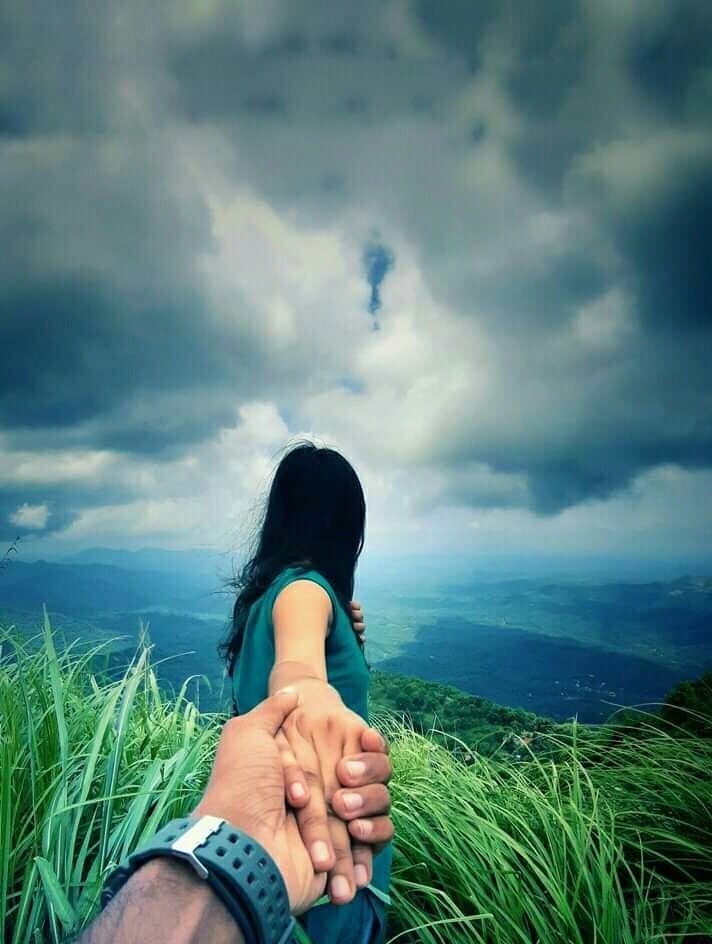 Rohati84177440's tweet photo. Tak perlu khawatir dengan milikmu, jika itu adalah untukmu tidak mungkin akan pergi,dan jika itu bukan untukmu , seberapa kuat nya kamu memegang nya ia akan tetap pergi meninggalkanmu 

#quotes https://t.co/vUh11u9gsY