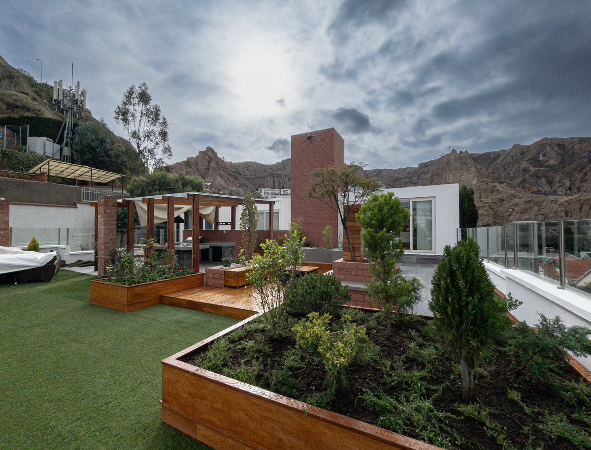 eArtefacto's tweet photo. JARDÍN EN LA TERRAZA DE UN DEPARTAMENTO / 2023 

Visita nuestra página web: https://t.co/RNa676xPTU 

#artefacto #artefactoarquitectura #arquitecturabolivia 
#arquitecturaboliviana #arquitecturalapaz #lapaz #casa
#vivienda #construccion #diseño #terraza https://t.co/jEY4fOrAsN