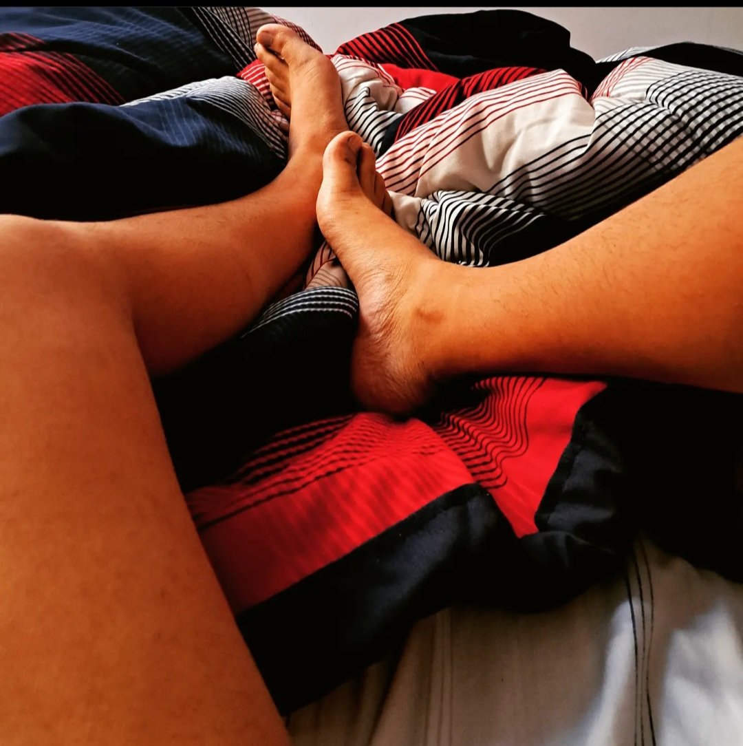 moy_239's tweet photo. Buenas noches 🙂 🦶
Suscribanse 
https://t.co/V7yiFfNXq8
#BuenasNoches #pies #fetiche #CDMX #gay #onlyfans #SUSCRÍBETE #onlyfansmodel #onlyfansFree #feet_pic #feetfetiche #feetpicsforsales #feetcontent https://t.co/qA4icIndLR