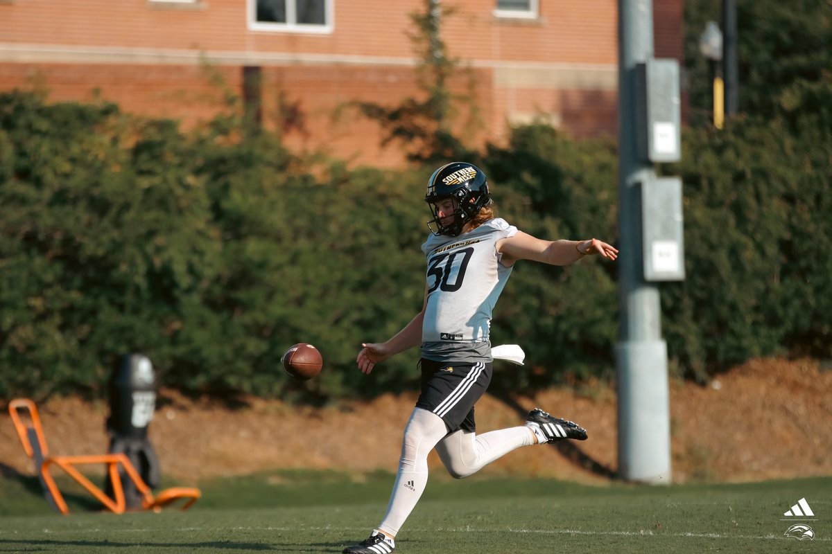 Specs on the move! 🏃‍♂️🏕️