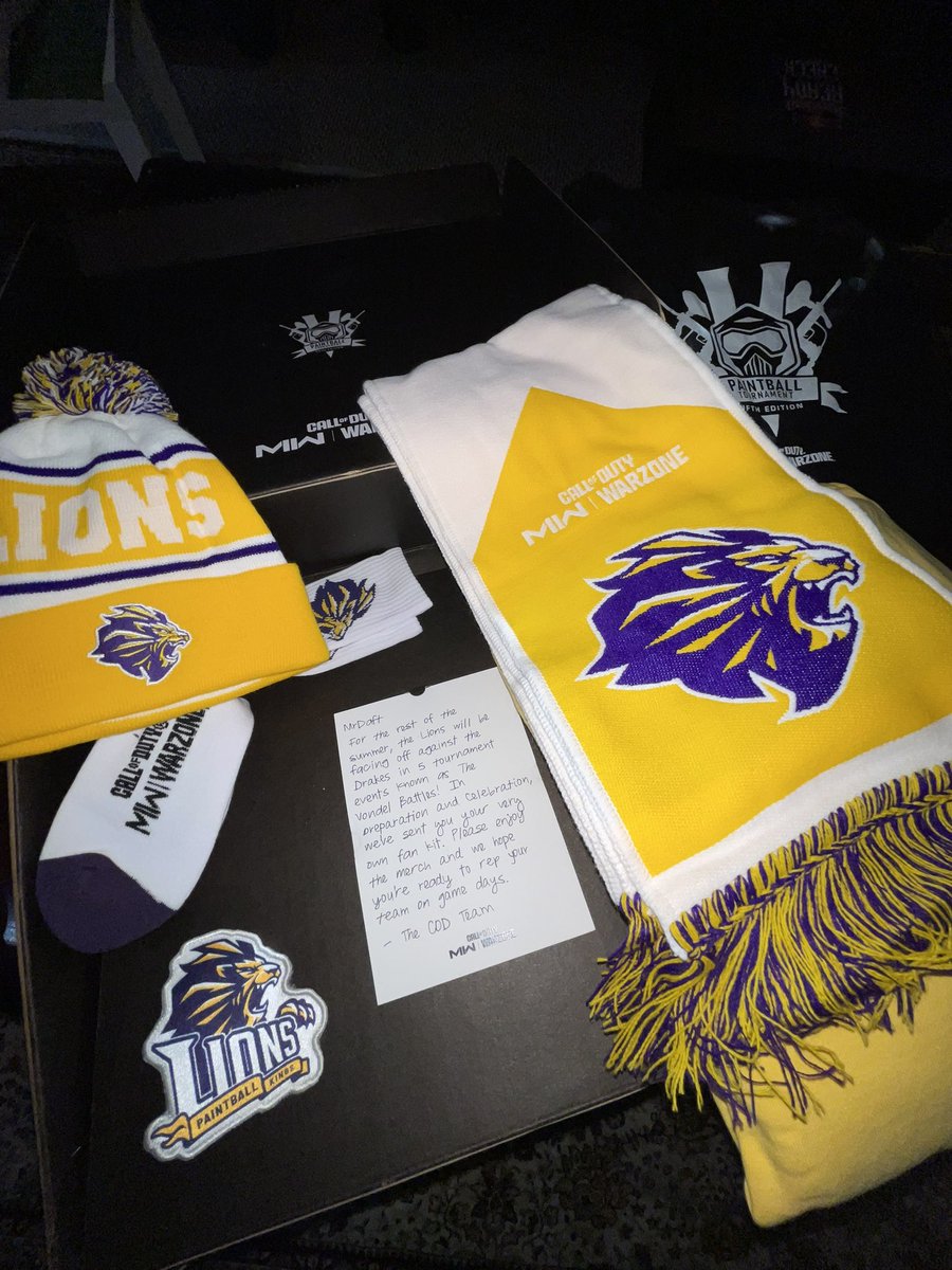 mrdaft_'s tweet photo. CALL OF DUTY SEASON 5 IS HERE!Thank you @CallofDuty &amp; @Activision for the drip! 🦁🔒 https://t.co/lAFfGtOQid