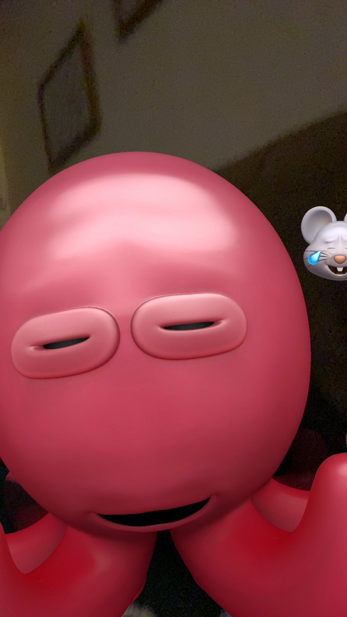 bawingerd's tweet photo. Currently teaching my mom how to FaceTime on her first iPhone. It’s going super well 😂 https://t.co/3upStryIJK