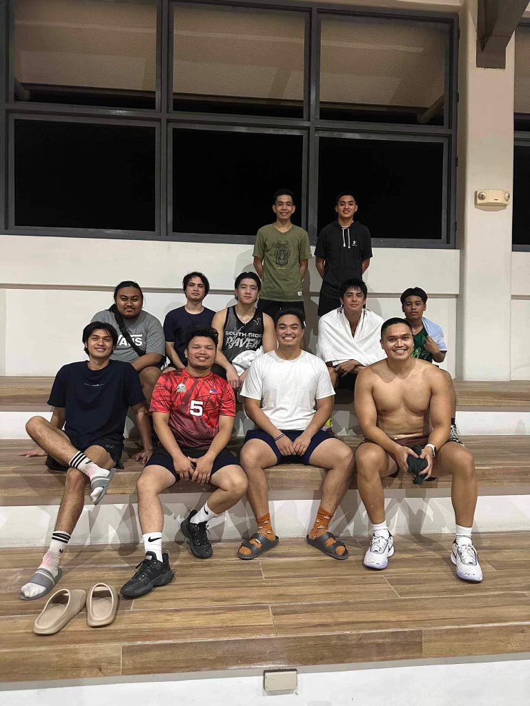 donbelle1k's tweet photo. huy nakalaro ng kapatid ng friend ko si donny kagabi 😭😭💗💗💗💗 https://t.co/NSiuf4IBS1
