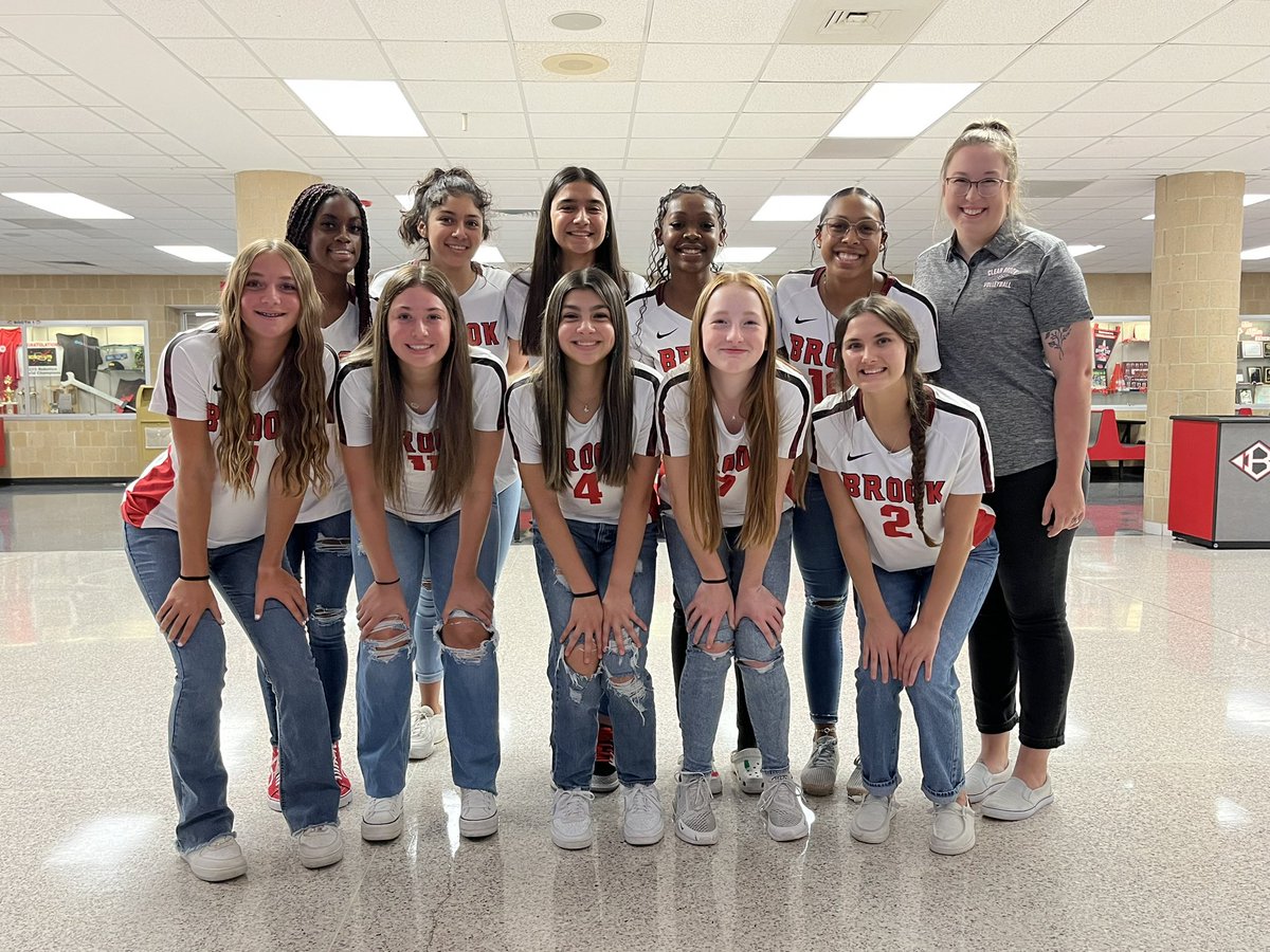 Clear Brook Vb tweet media