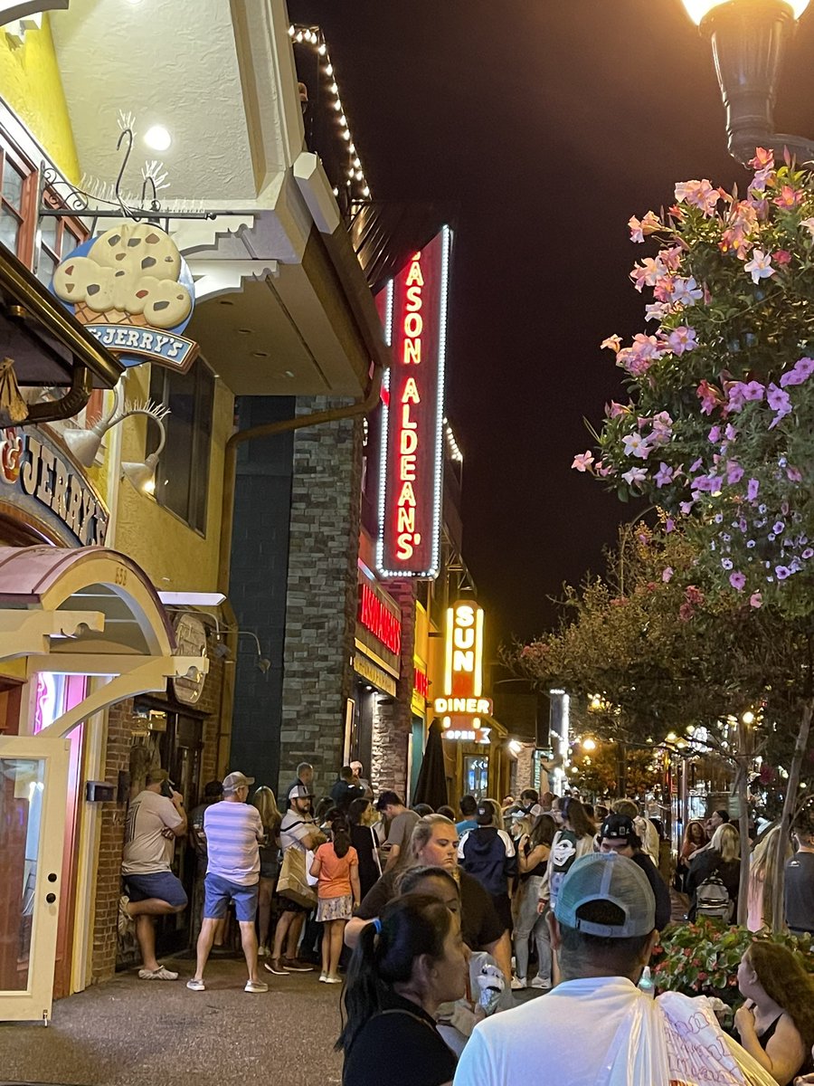 firethornranch's tweet photo. #1 Fake media and the wokers will spread that #JasonAldean is a racist and hater. That’s a bunch off bullcrap as you can see from all the people at his new restaurant tonight in Gatlinburg, TN. #WokershateAmerica. #gojason 🇺🇸 https://t.co/4n7F822VFU