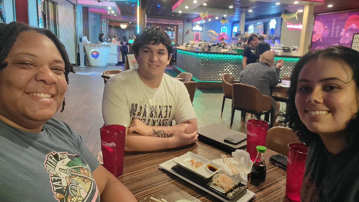One last all you can eat sushi dinner with VMHS's Shotput and Discus Record holders before they head off to UTSA &amp; UIW this fall to compete at the next level. I am so proud of how far <a href="/AidenMercado5/">Aiden Mercado</a> and <a href="/Jordyn_TG/">Jordyn G</a> have come in throwing  and keep wait to see what the future holds.