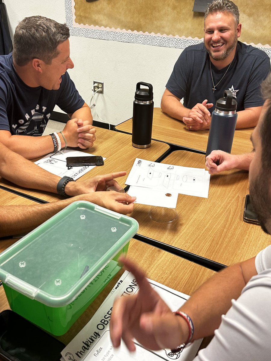 ScienceRoses's tweet photo. Flipping the Inquiry Switch at #RangerCON Teachers learning through a magic trick! #RSR23 https://t.co/9gGF3CwlLn