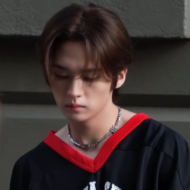 day 54 !! 

 hii, i'm rina and i'm looking for interactive stay moots ^^

✭ she/they, filo
✭ not new in #stantwt, #kpoptwt &amp; #stayville
✭ finding #stay moots 

♡ / ↻ are appreciated !