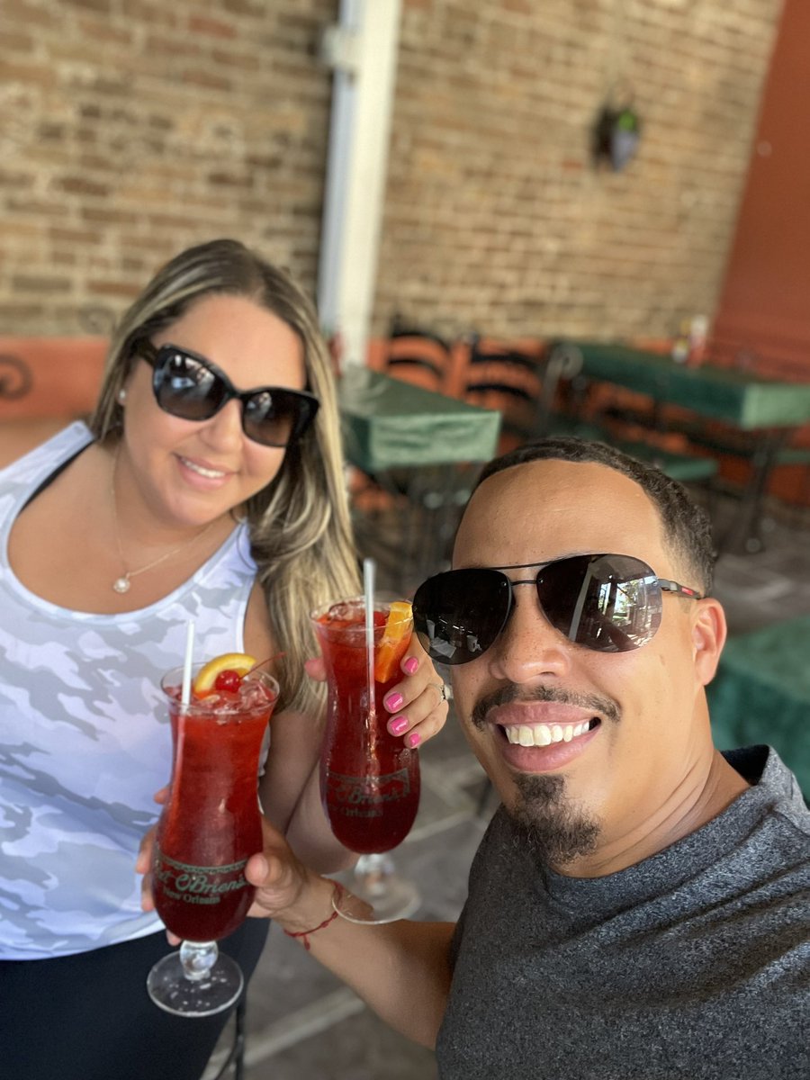 CoachMikeyG's tweet photo. Birthday vibes at The Big Easy with My G🎶 #Nola #FrenchQuarter #BourbonStreet #FrenchmenStreet #LiveMusic #Jazz #Blues #GoodFood #GreatTimes #GottaLOVEit https://t.co/mIqpR8g6je