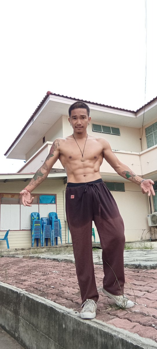 Mk Soe (@mksoe4) on Twitter photo 