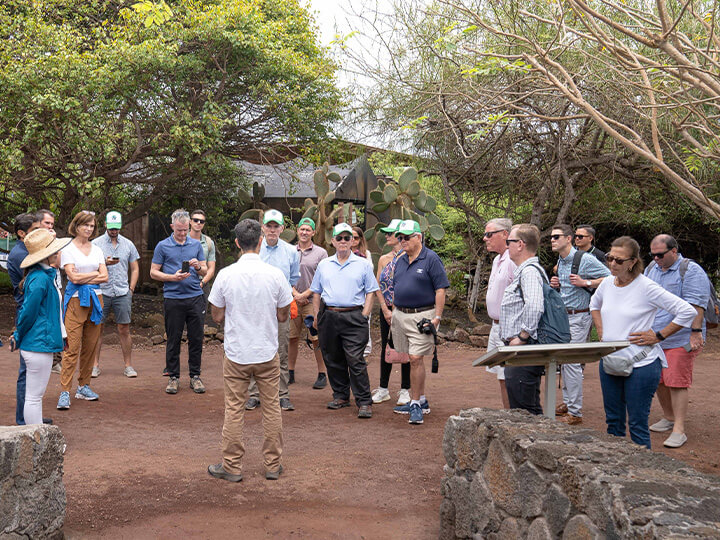 DarwinFound's tweet photo. We are looking for a Chief Development Officer (CDO)!
If you are a professional with relevant experience developing, implementing, and managing fundraising strategies, this is your opportunity to contribute to the Galapagos Islands.
🔗 https://t.co/s3o8fDoQs1
📷 Rashid Cruz/CDF https://t.co/ClKKk6hgOc
